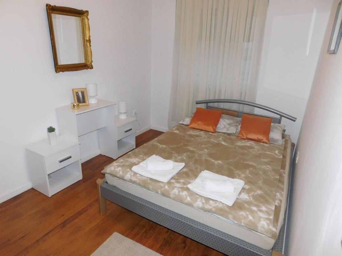 Apartman Ana Zupanja Exterior photo