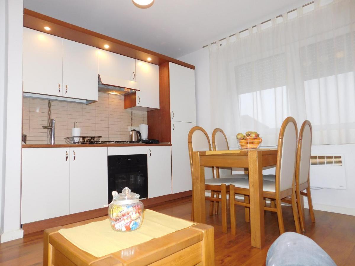 Apartman Ana Zupanja Exterior photo